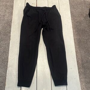 Lululemon ABC Jogger Shorter 28" *Warpstreme sz Medium Black PERFECT!